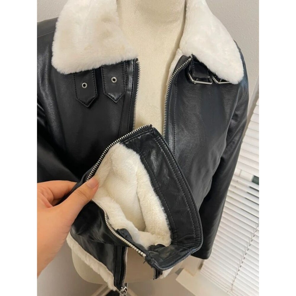 Hollister Black Faux Leather Aviator Jacket White Faux Fur Shearling Size Small - Picture 7 of 9